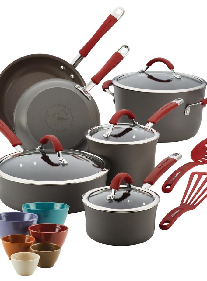 Rachael Ray 18-Piece Cucina Hard Anodized Nonstick Cookware and Prep Bowl Set For Sale